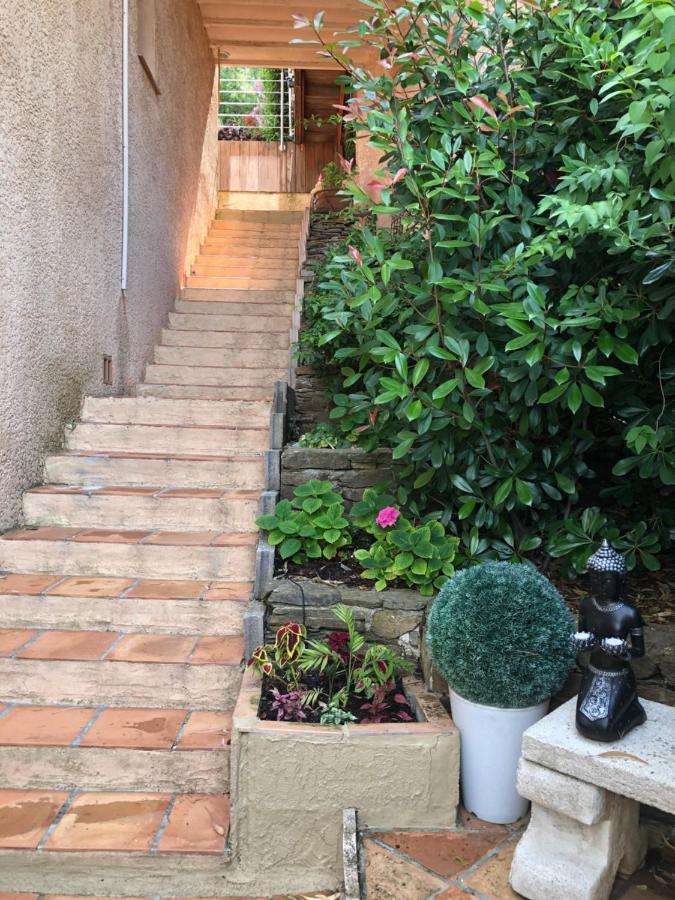 Logement Zen Sur La Colline Aux Mimosas Hyères Exterior foto
